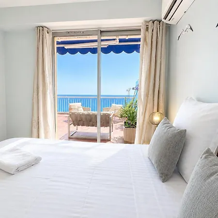 Stella Mare 2-vue Mer-clim-terrasse * Menton